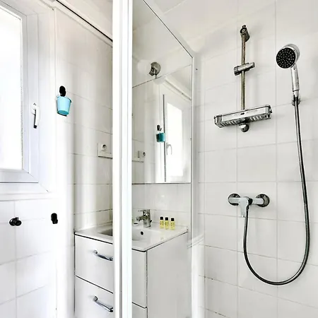 Le Jules Guesde 3ch Traversant, Metro D Parilly, Place De Parking Apartament Vénissieux